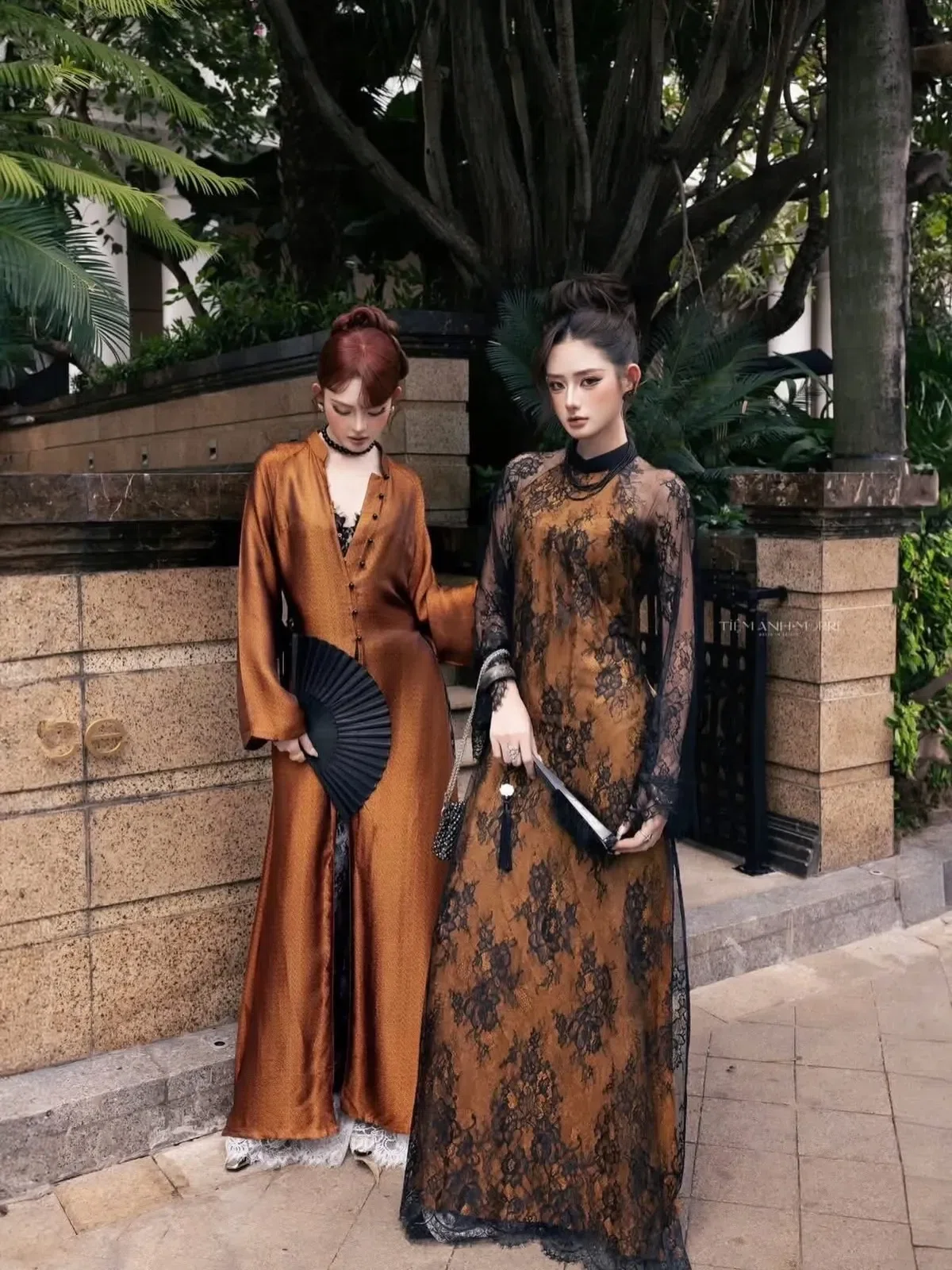 Set bên trái: Brand: Thiên Hoa Ngọc Diệp, Set bên phải: Brand: Ngọc nghiên 4