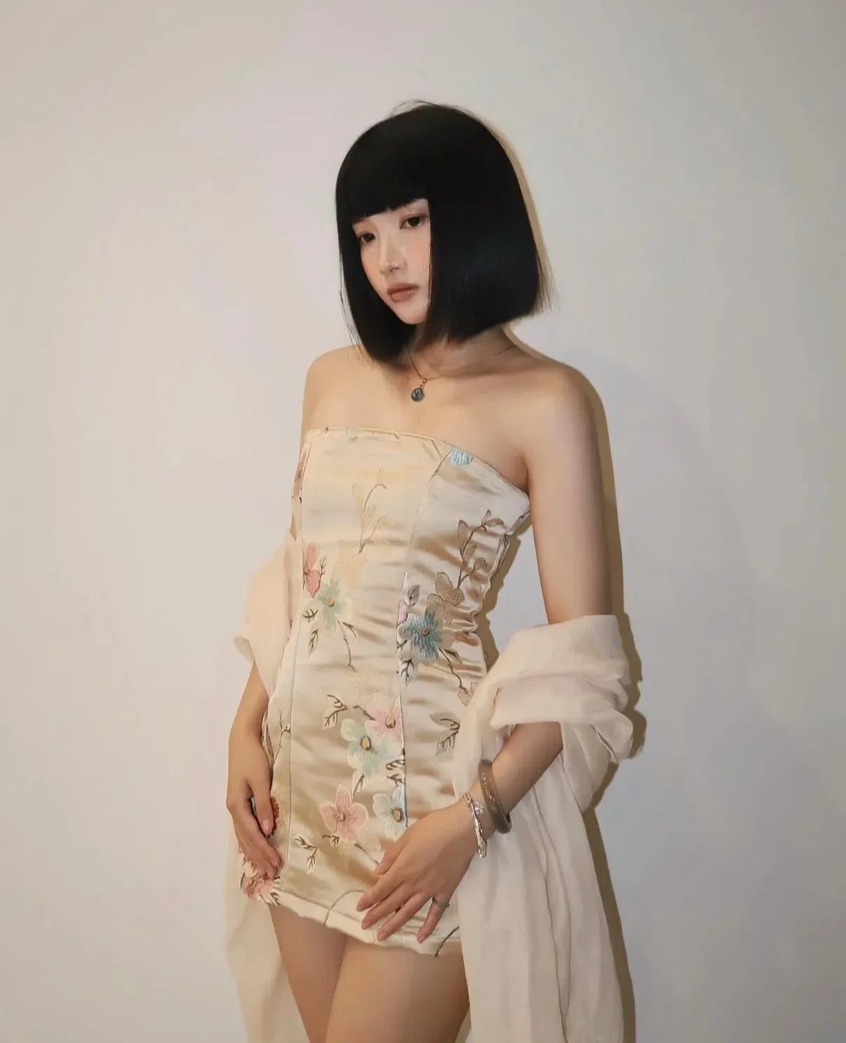 Champagne Dress - size L 20