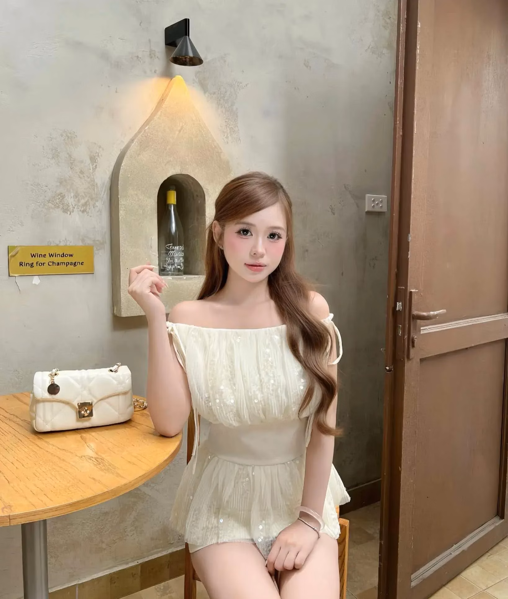 SET TRỄ VAI ĐÍNH KIM SA @valeria.studios 3