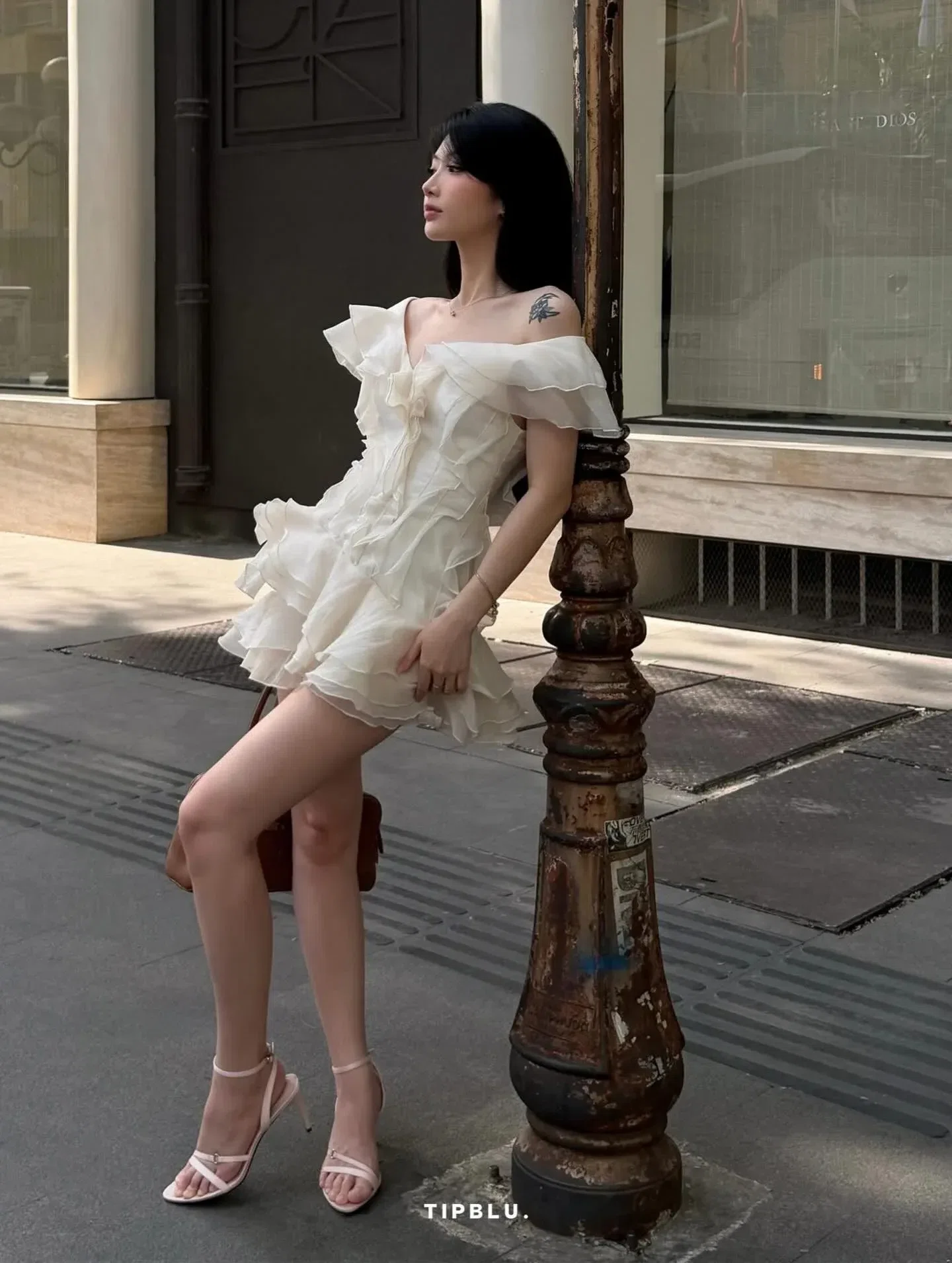 ALMOND DRESS - Size M 3