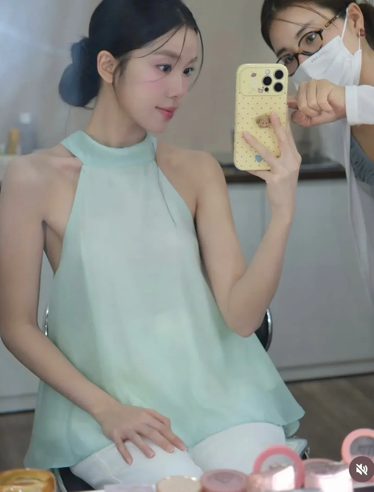 Cho thuê áo yếm xanh tiffany Cullot - size L 6