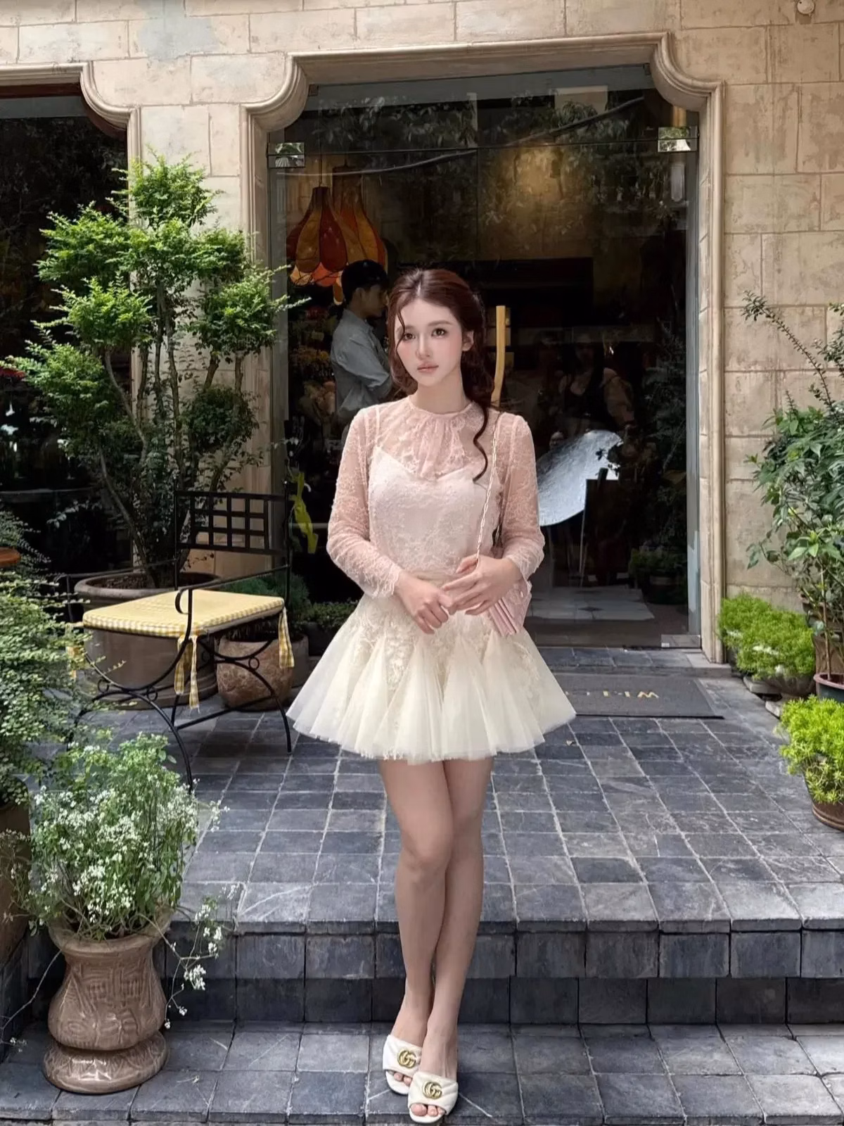 Váy tiểu thư ren trắng size L 1