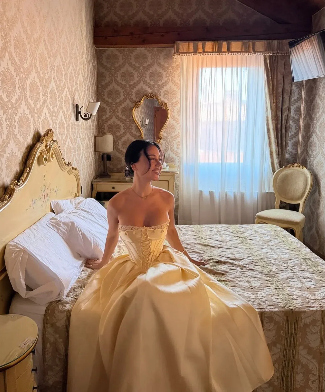 Lacemade váy nhà 5