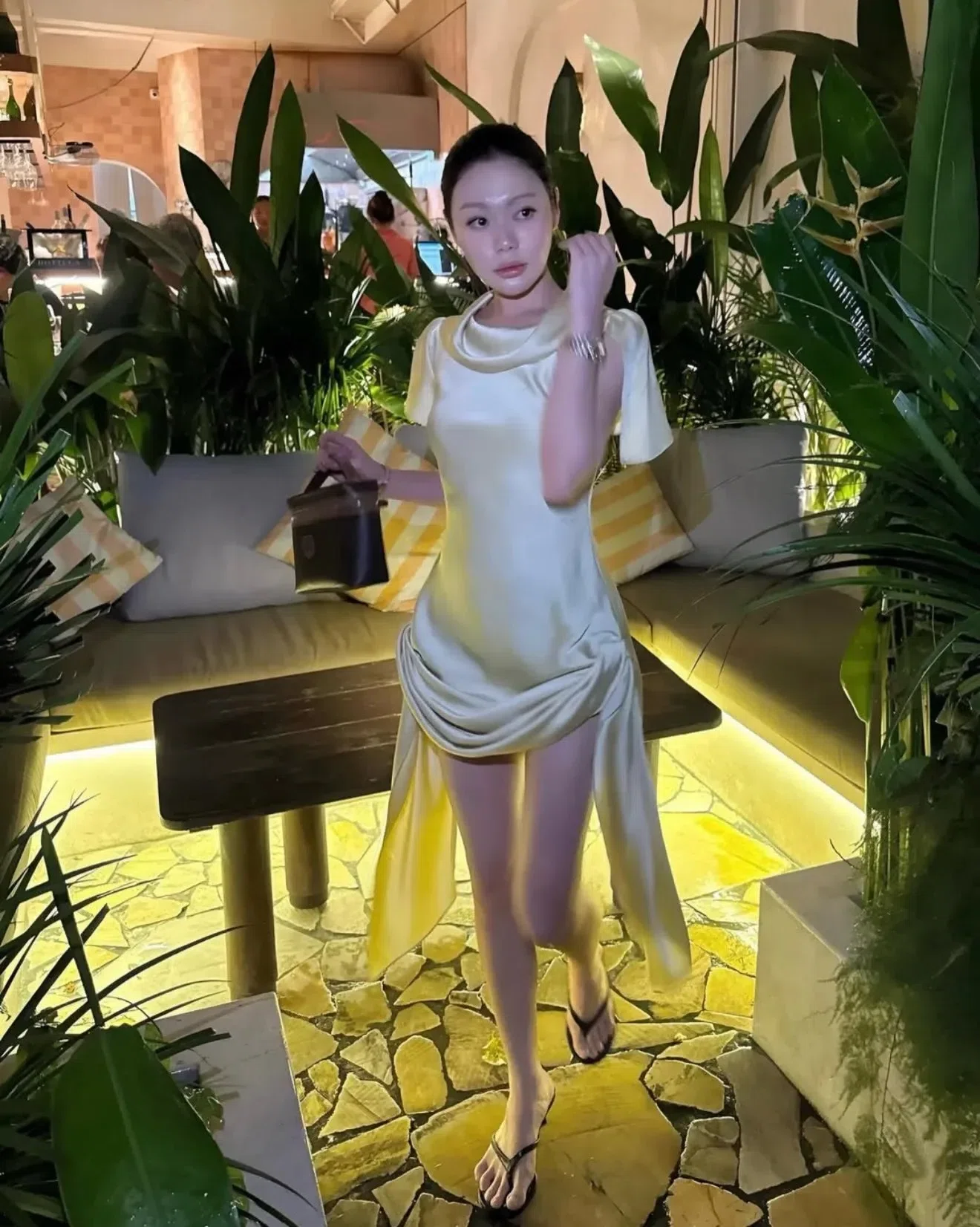 Cam kết váy chính hãng 5