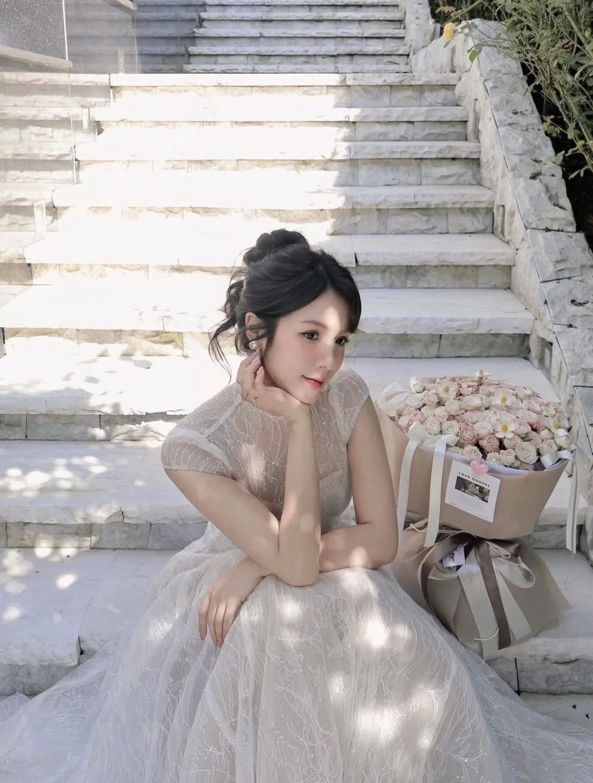 Rental By Rame - Váy Velia - size L (màu trắng, đen) 3
