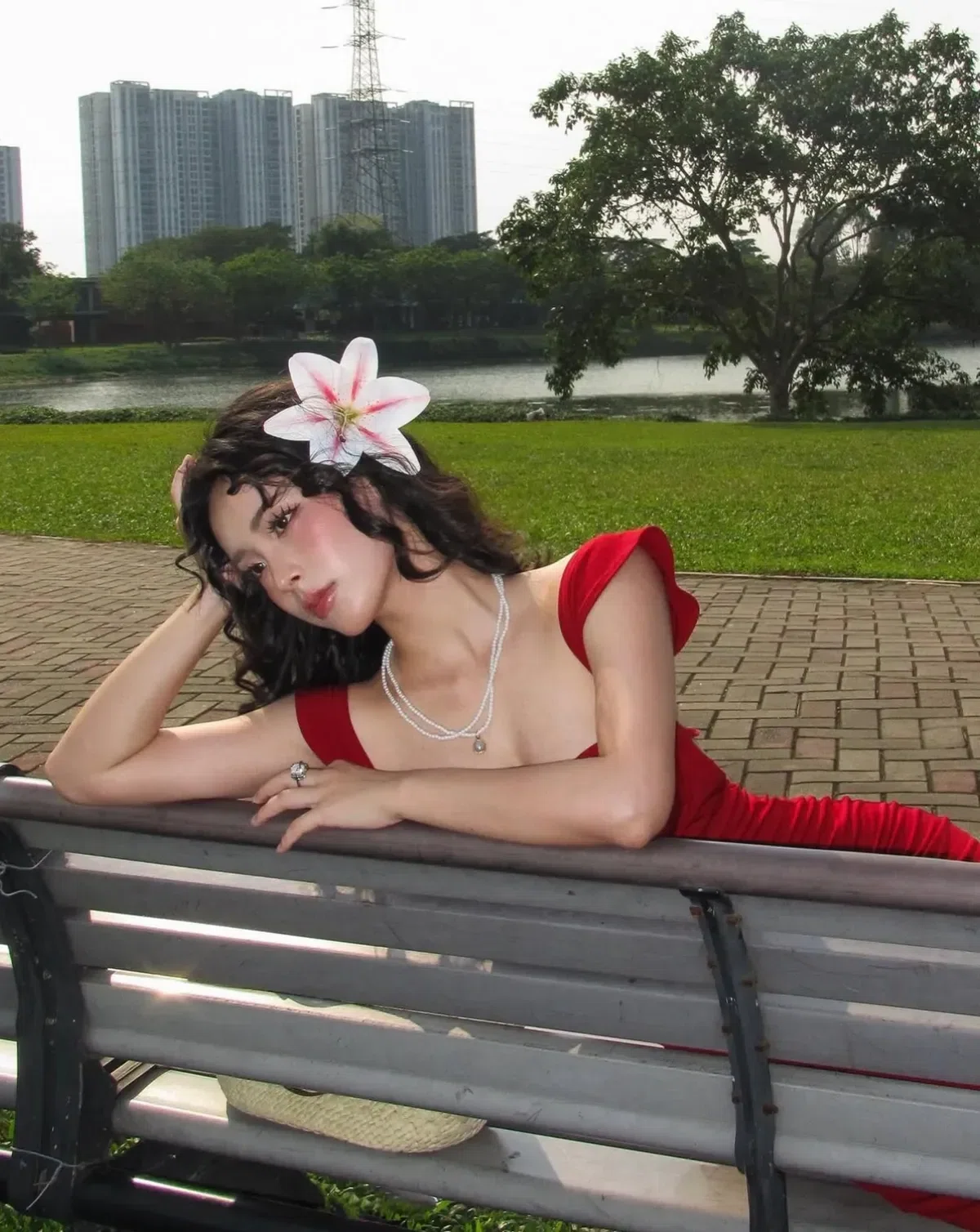 Đầm body đỏ hở lưng - Selena dress DD0015 8