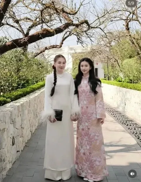 Outfit đi đám cưới bạn thân 5