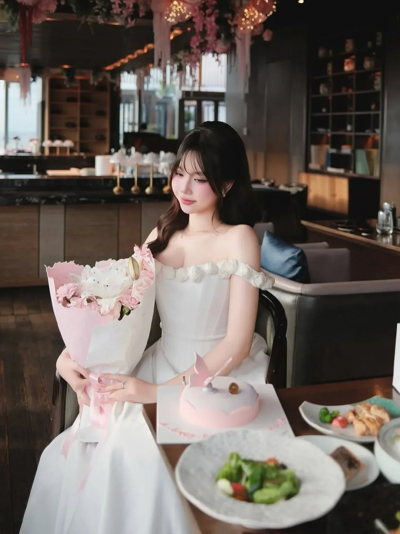 Brand: Themaven Miranda Dress 3