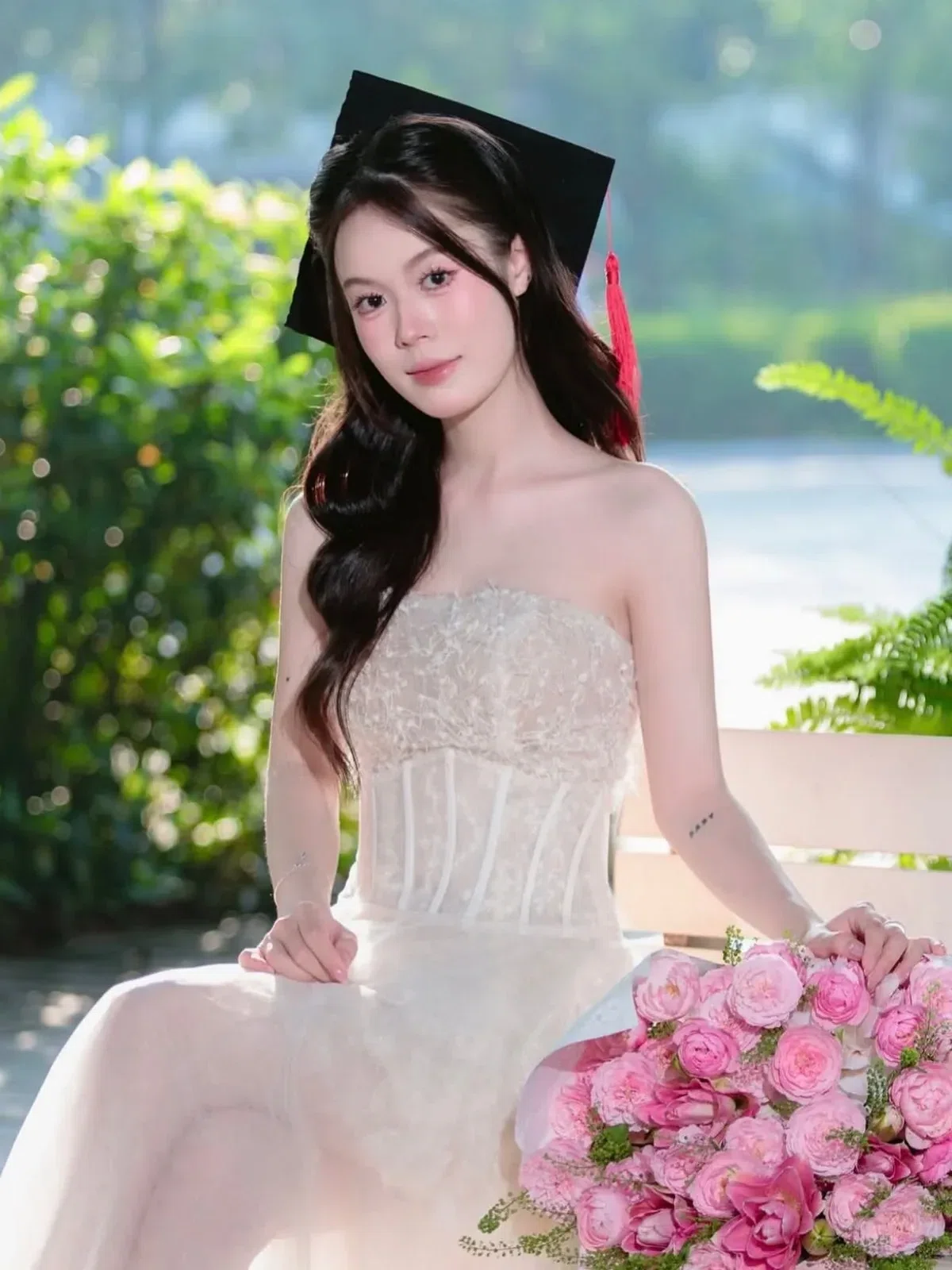 Nathalia Dress - size L (eo 70-76) 17