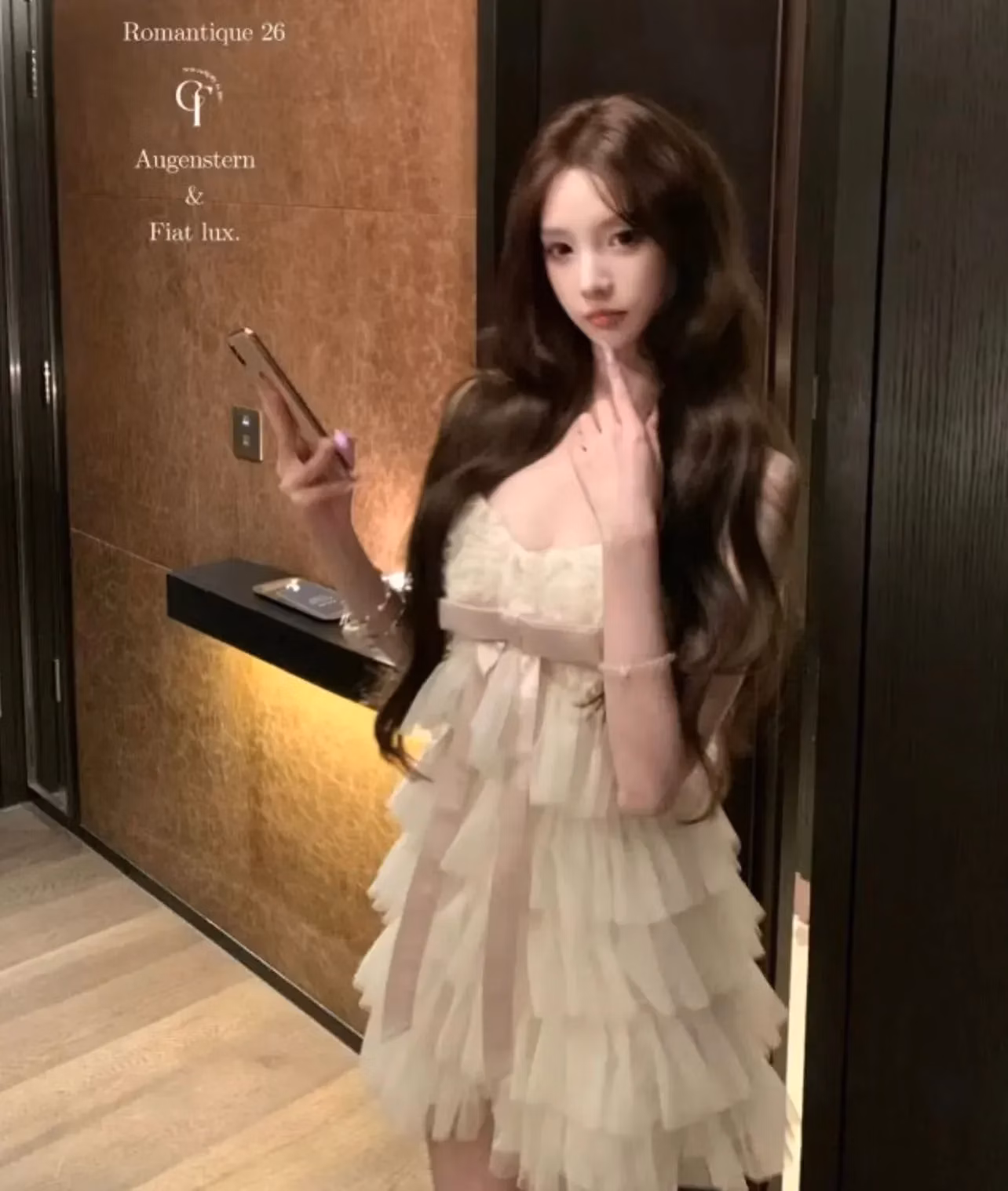VÁY 2s DÁNG NGẮN XẾP TẦNG 6