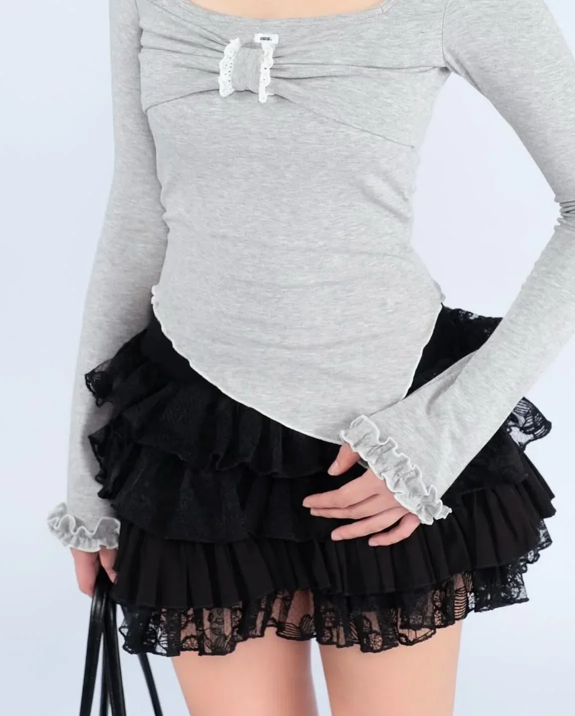 Cute nũng nịu đẫm lệ cỡ đó 4