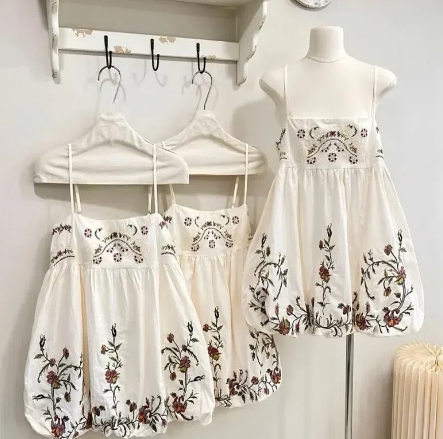 VÁY ZARA 2s ( kèm bảo hộ) 3
