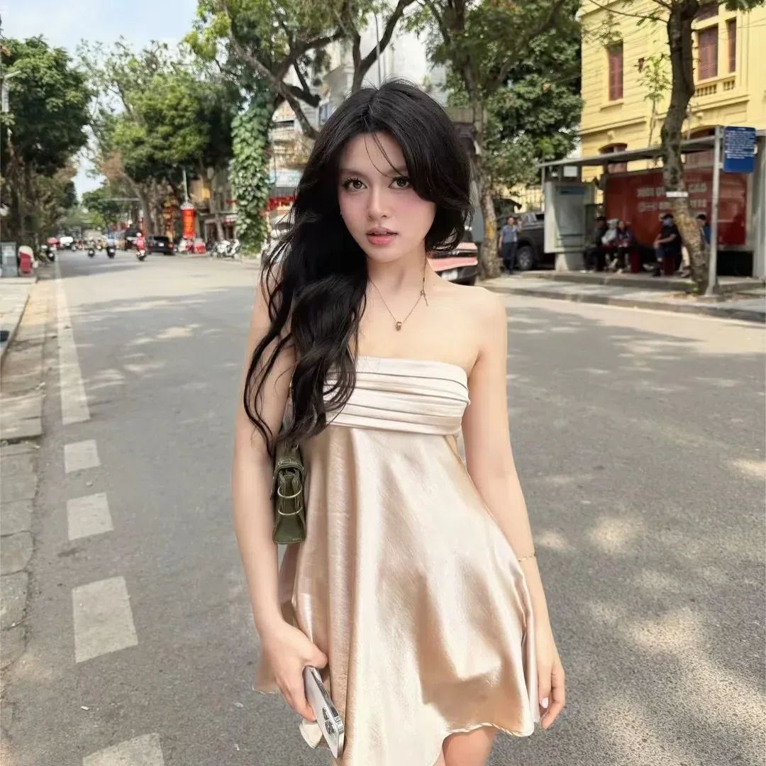 August - Cho thuê đồ thiết kế 4