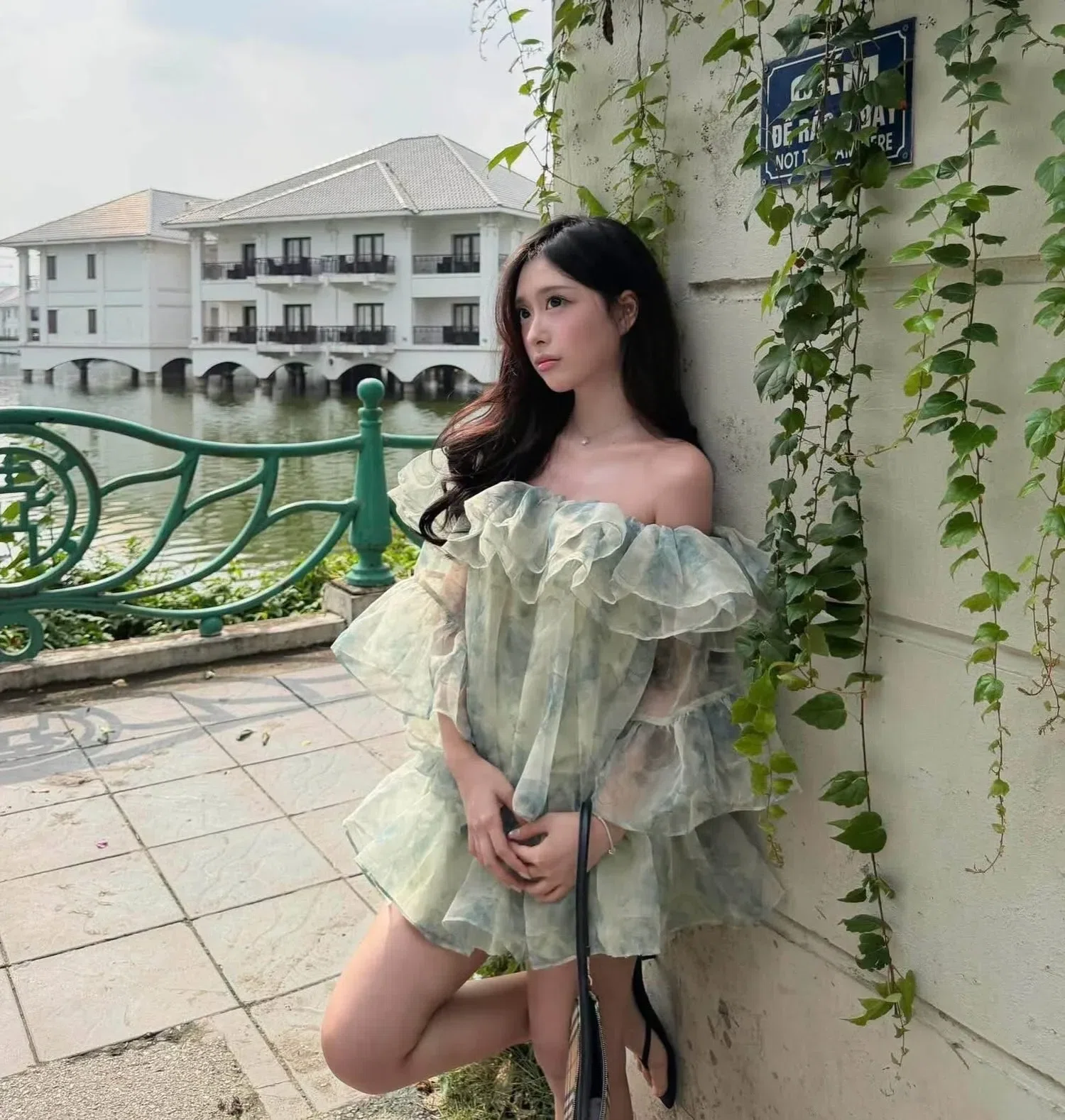 Sẵn ạ💐🌷
__________________________
𝐌𝐚̂̃𝐮 𝐭𝐡𝐮𝐞̂: 𝟑𝟓𝐊/𝟏 𝐧𝐠𝐚̀𝐲
5