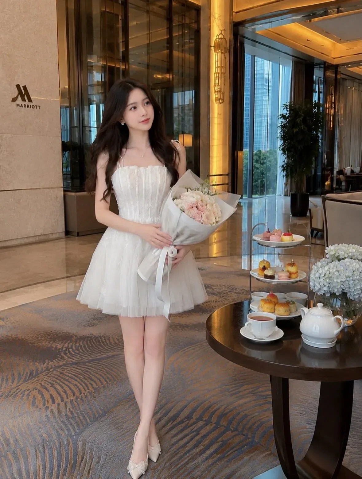VÁY 2s HOA TRẮNG DÁNG NGẮN 2