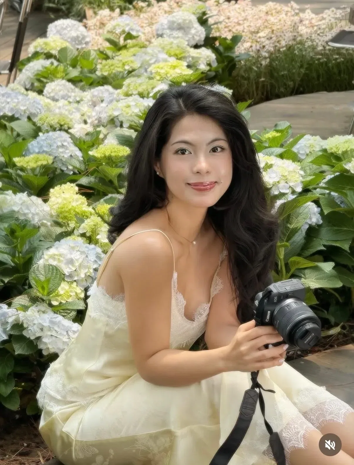 set lụa vàng gà con may 𝑁𝑎̀𝑛𝑔 𝑆𝑢̛𝑜̛𝑛𝑔 8