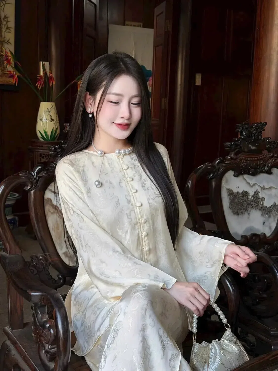Sẵn pháp phục mới về 🫶
__________________________
𝐌𝐚̂̃𝐮 𝐭𝐡𝐮𝐞̂: 𝟑𝟓𝐊/𝟏 3