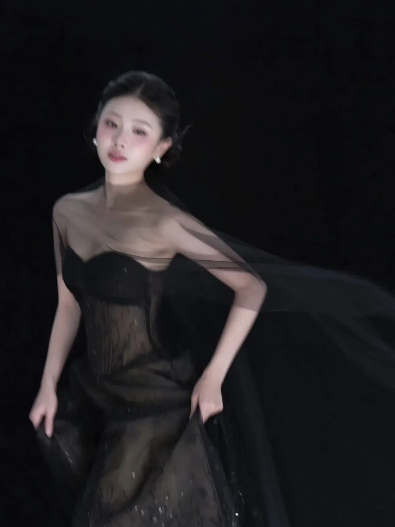Chouchou ~ Size S Váy kim sa choàng ĐEN 4