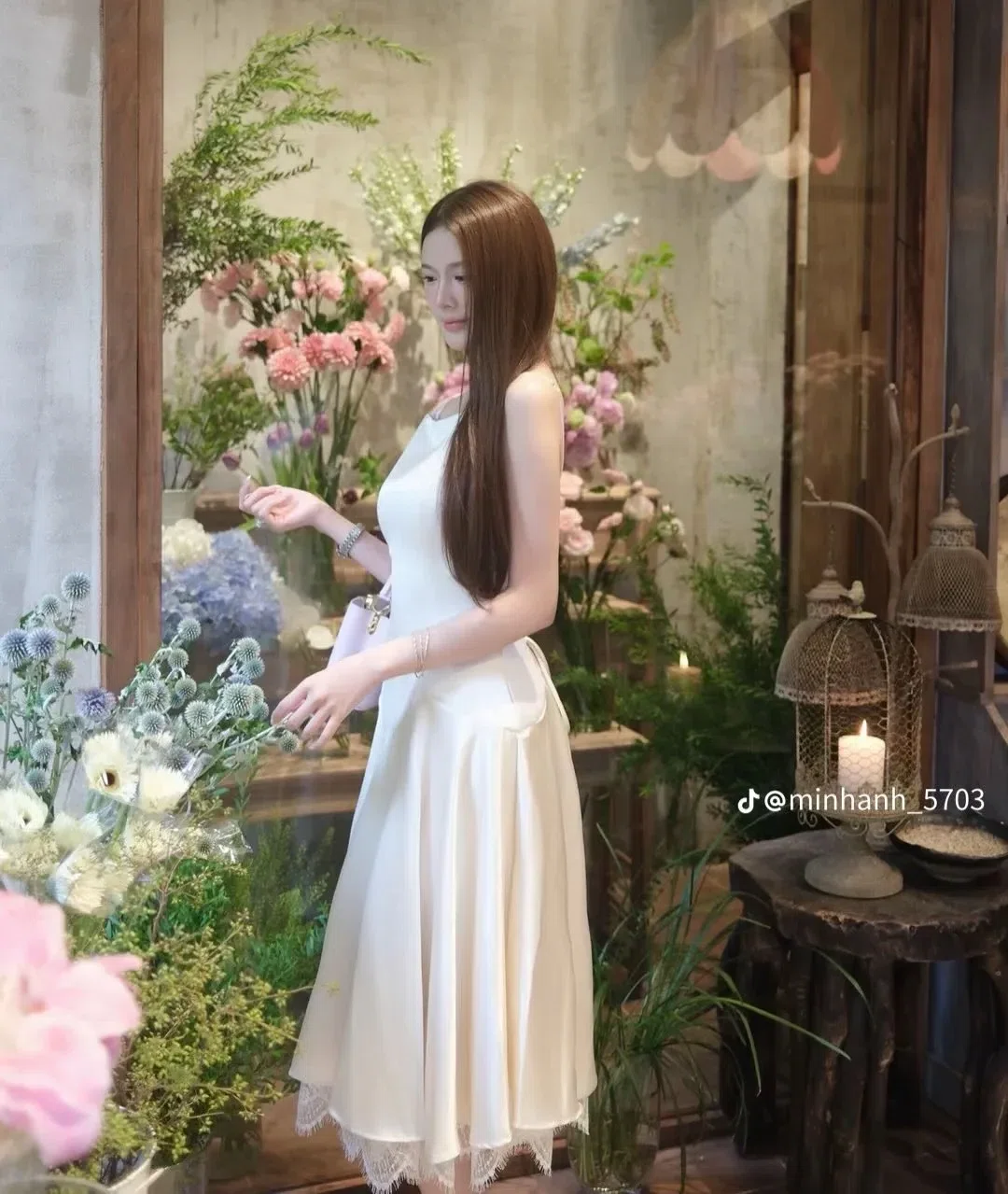 ĐẦM LỤA 2S DÁNG XOÈ 6