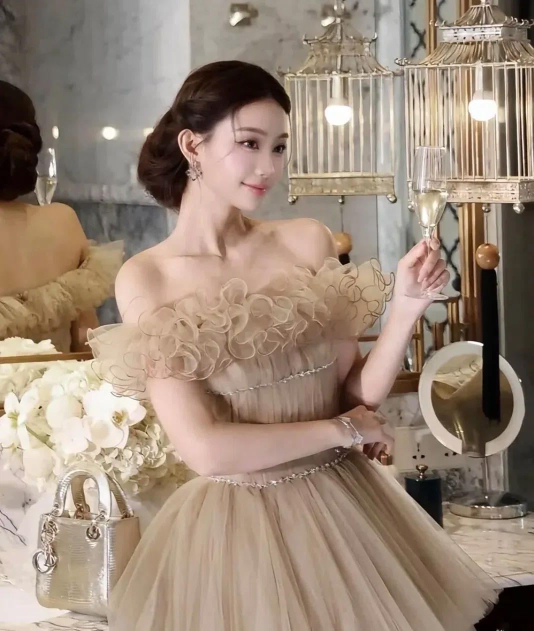 VÁY TRỄ VAI KHÂU ĐÁ 3