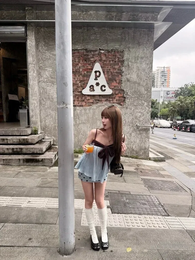 xinh lắm🌷
__________________________
𝐌𝐚̂̃𝐮 𝐭𝐡𝐮𝐞̂: 𝟑𝟓𝐊/𝟏 𝐧𝐠𝐚̀𝐲
4