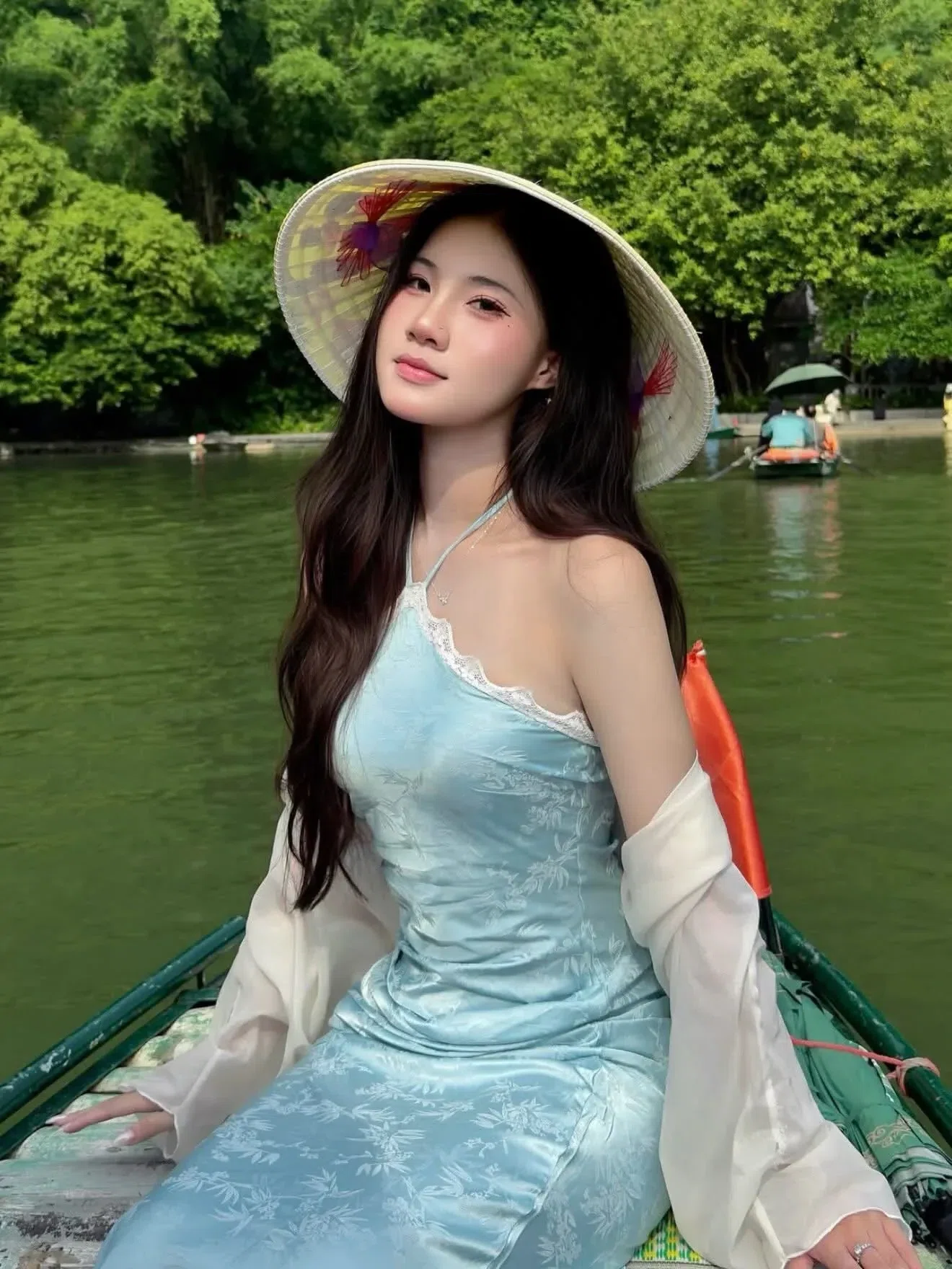 Đồ hè năm nay xinh lắm ạ💐🌷
__________________________
𝐌𝐚̂̃𝐮 𝐭𝐡𝐮𝐞̂: 𝟑𝟓 5