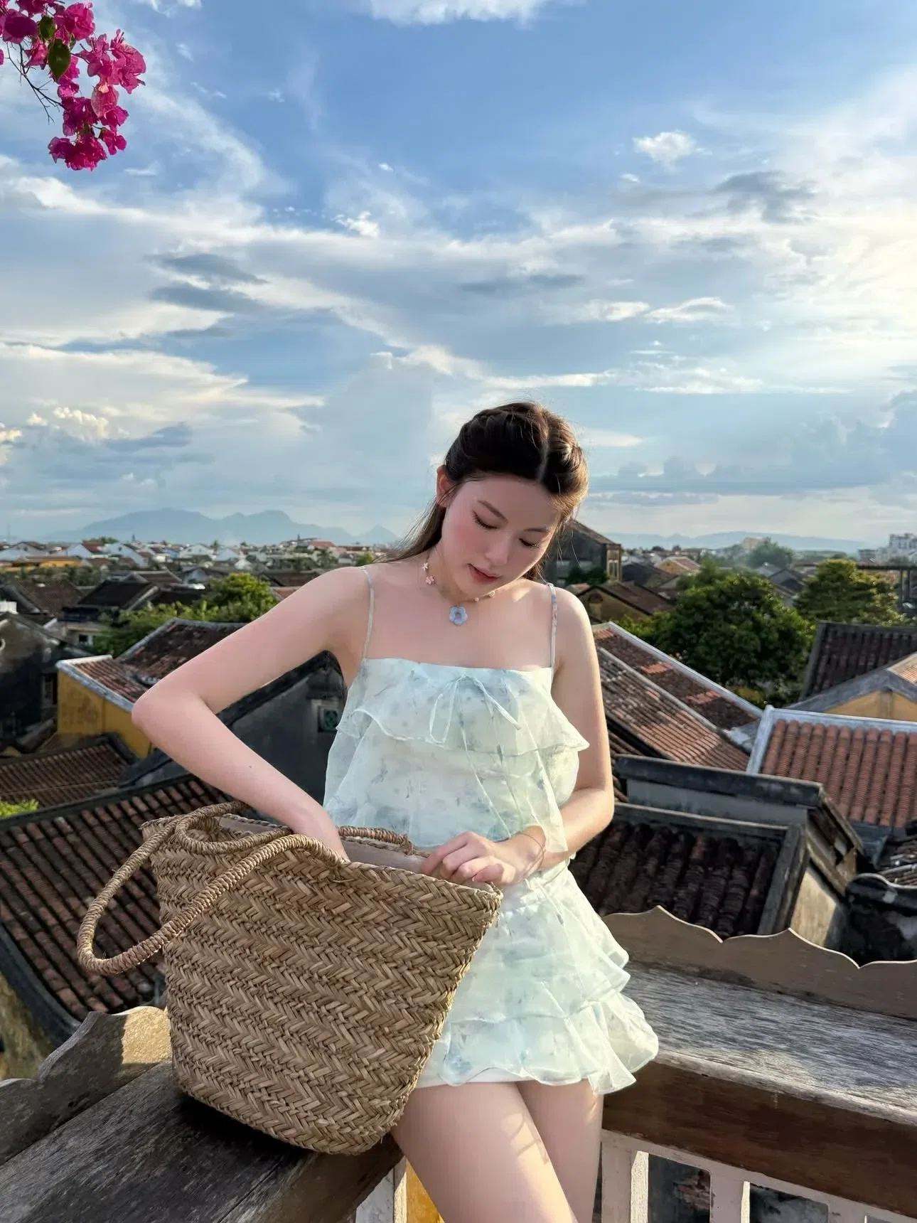Đồ hè năm nay xinh lắm ạ💐🌷
__________________________
𝐌𝐚̂̃𝐮 𝐭𝐡𝐮𝐞̂: 𝟑𝟓 4