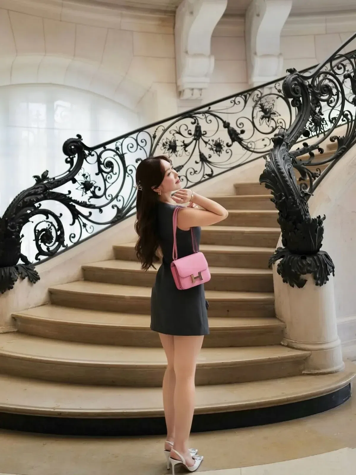 Cam kết váy chính hãng 4