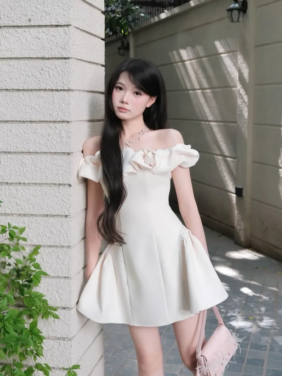 V556 Elize Dress Đầm trễ vai xếp nhún Those Studios 1