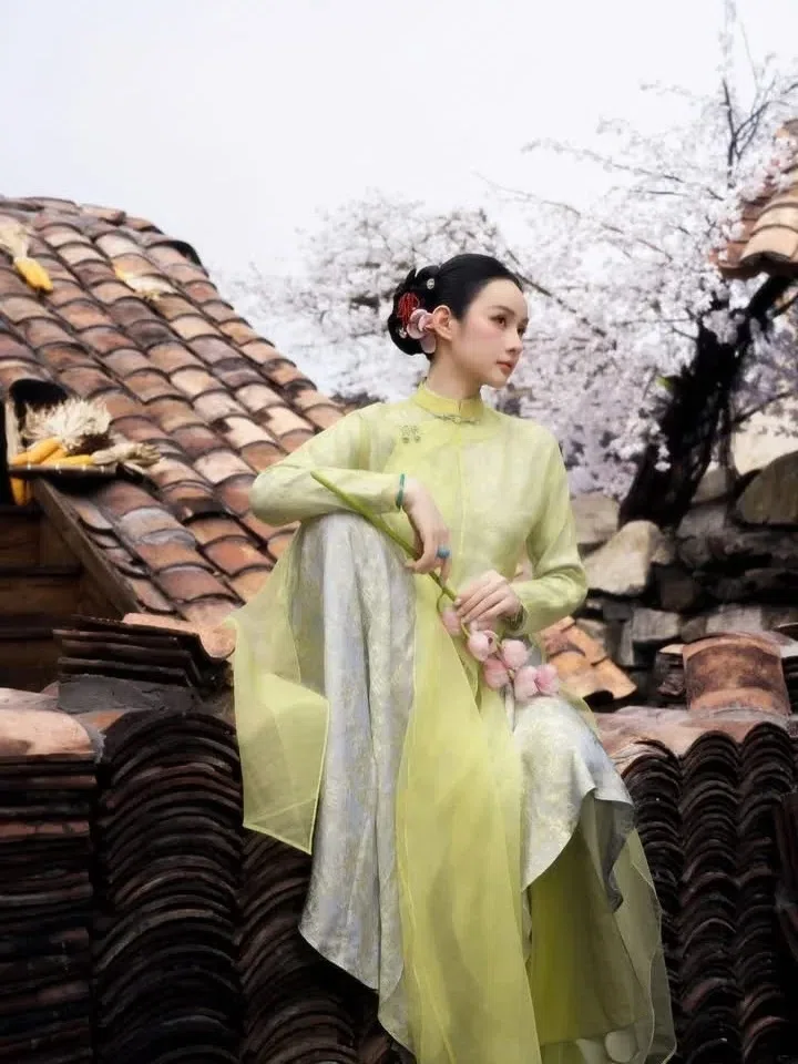 áo dài Dung Khuê S 3