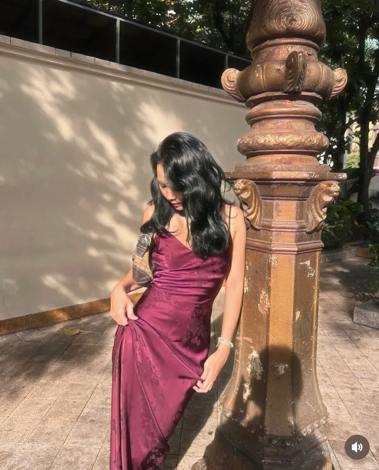Burgundy 🍾 Luna Dress - size L (tím đậm) 3