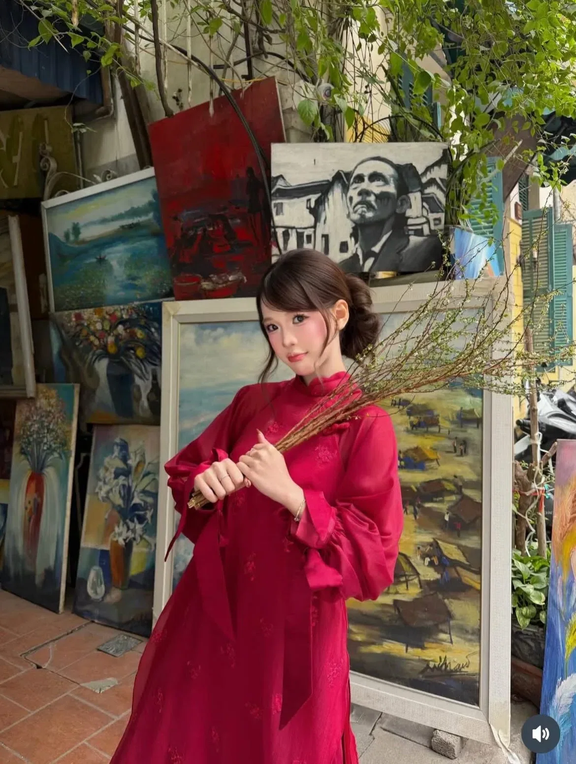 Cheap moment with WynAnh's dress 2