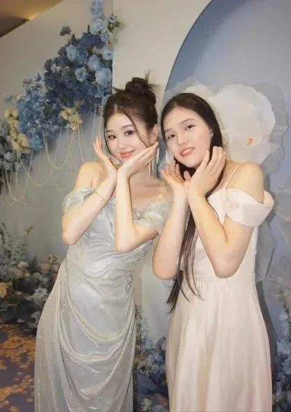Roselia Váy prom VT317 Freesize thắt dây SM 2