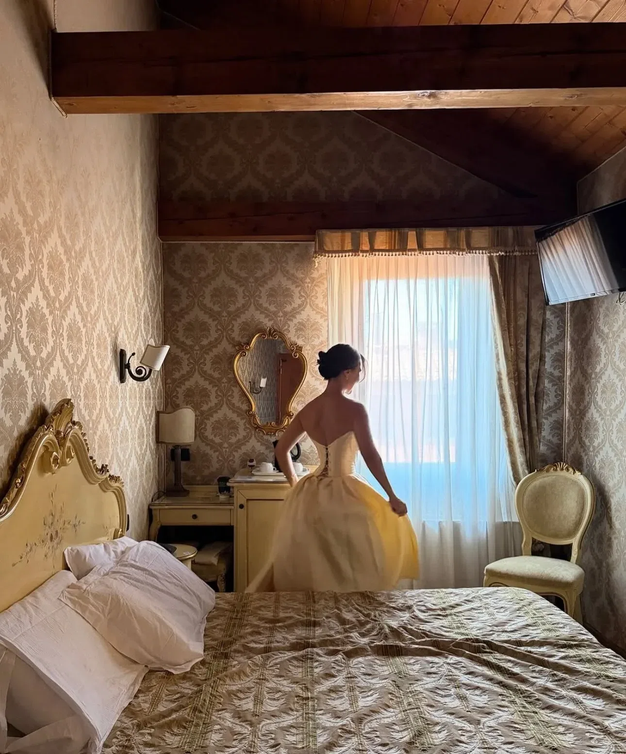 Lacemade váy nhà 8