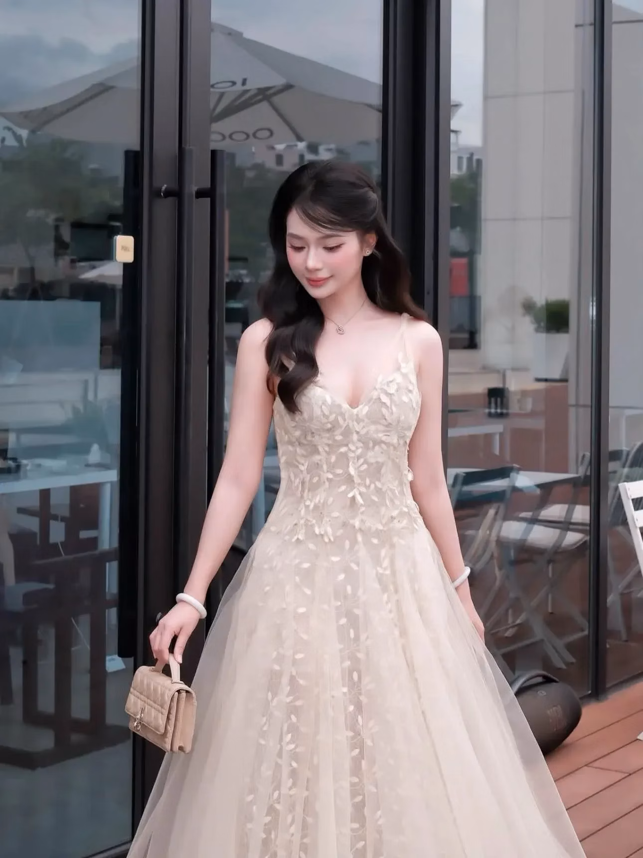 V548 Đầm 2s ren lá CHOUCHOU 1