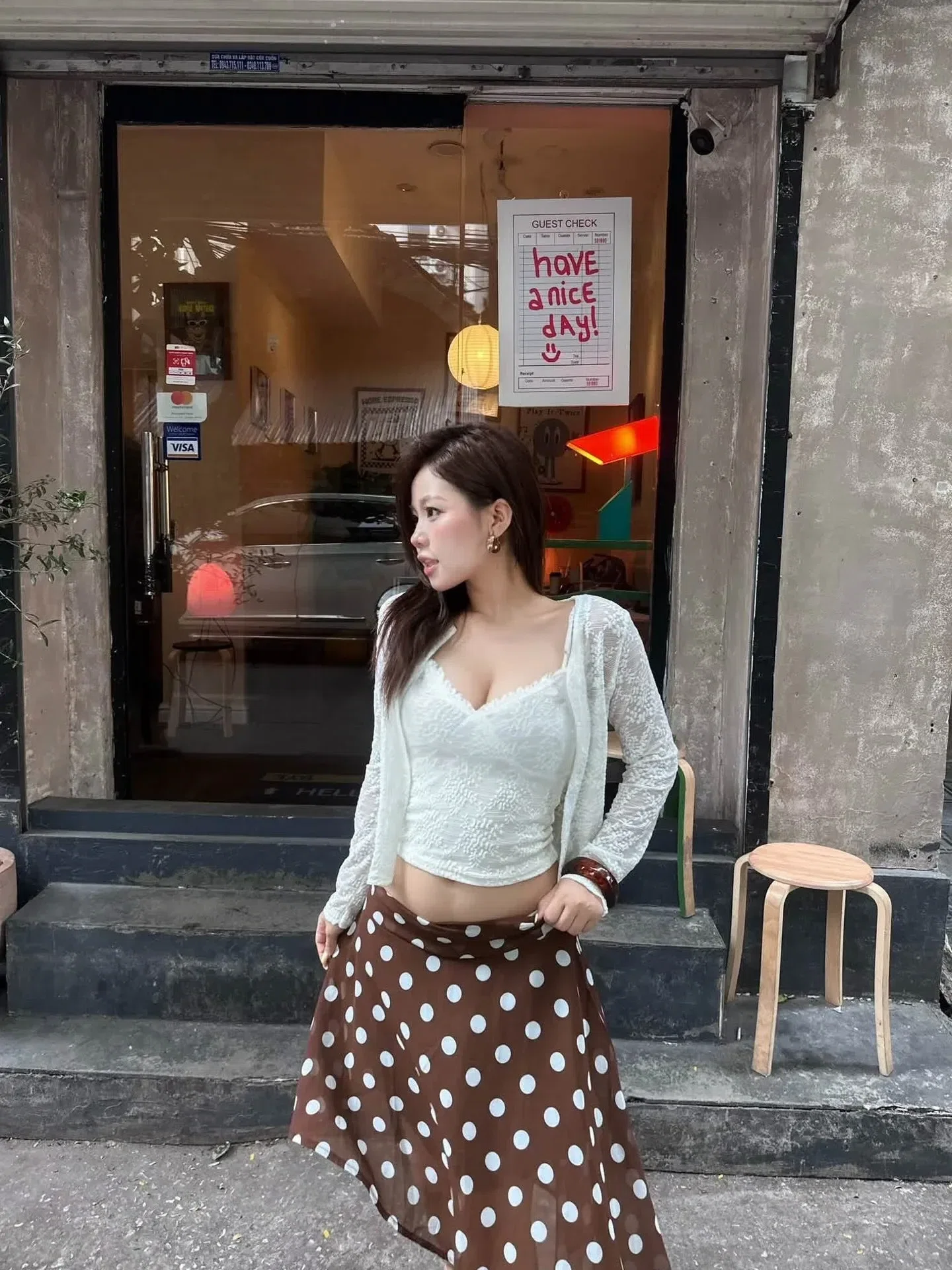 Đồ hè năm nay xinh lắm ạ💐🌷
__________________________
𝐌𝐚̂̃𝐮 𝐭𝐡𝐮𝐞̂: 𝟑𝟓 5