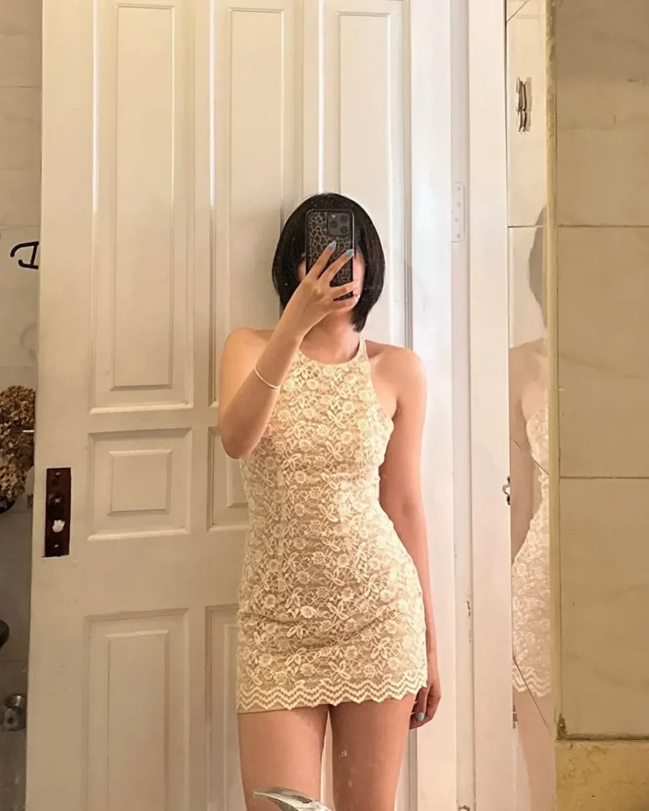 Cam kết váy chính hãng 6