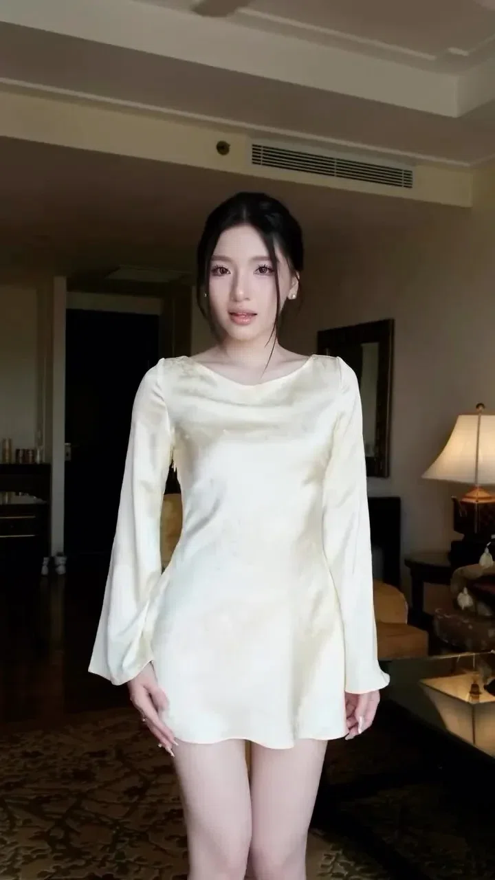 Cam kết váy chính hãng 1