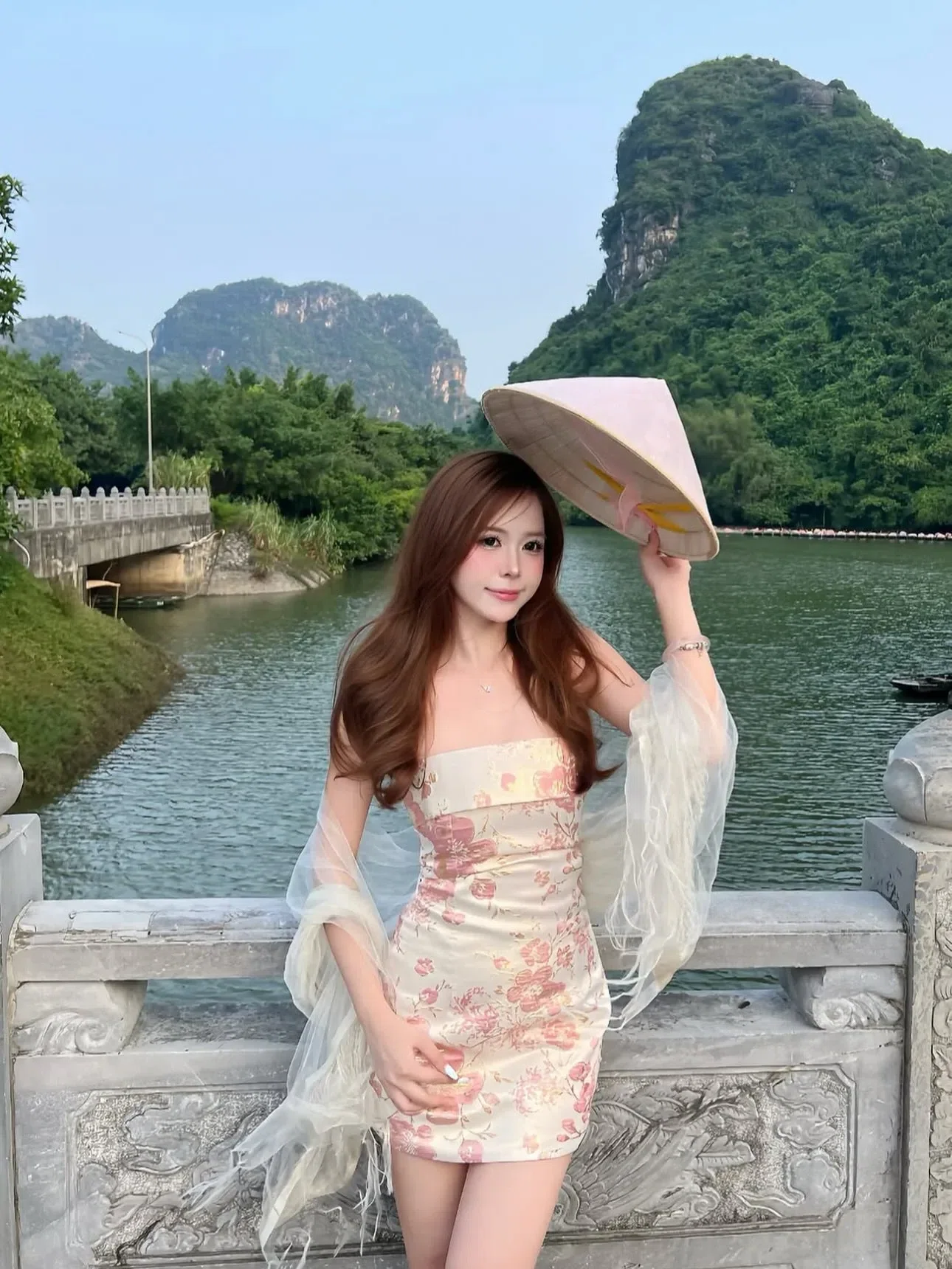 Brand: Alyss, Item Name: Lyra váy gấm hồng 4