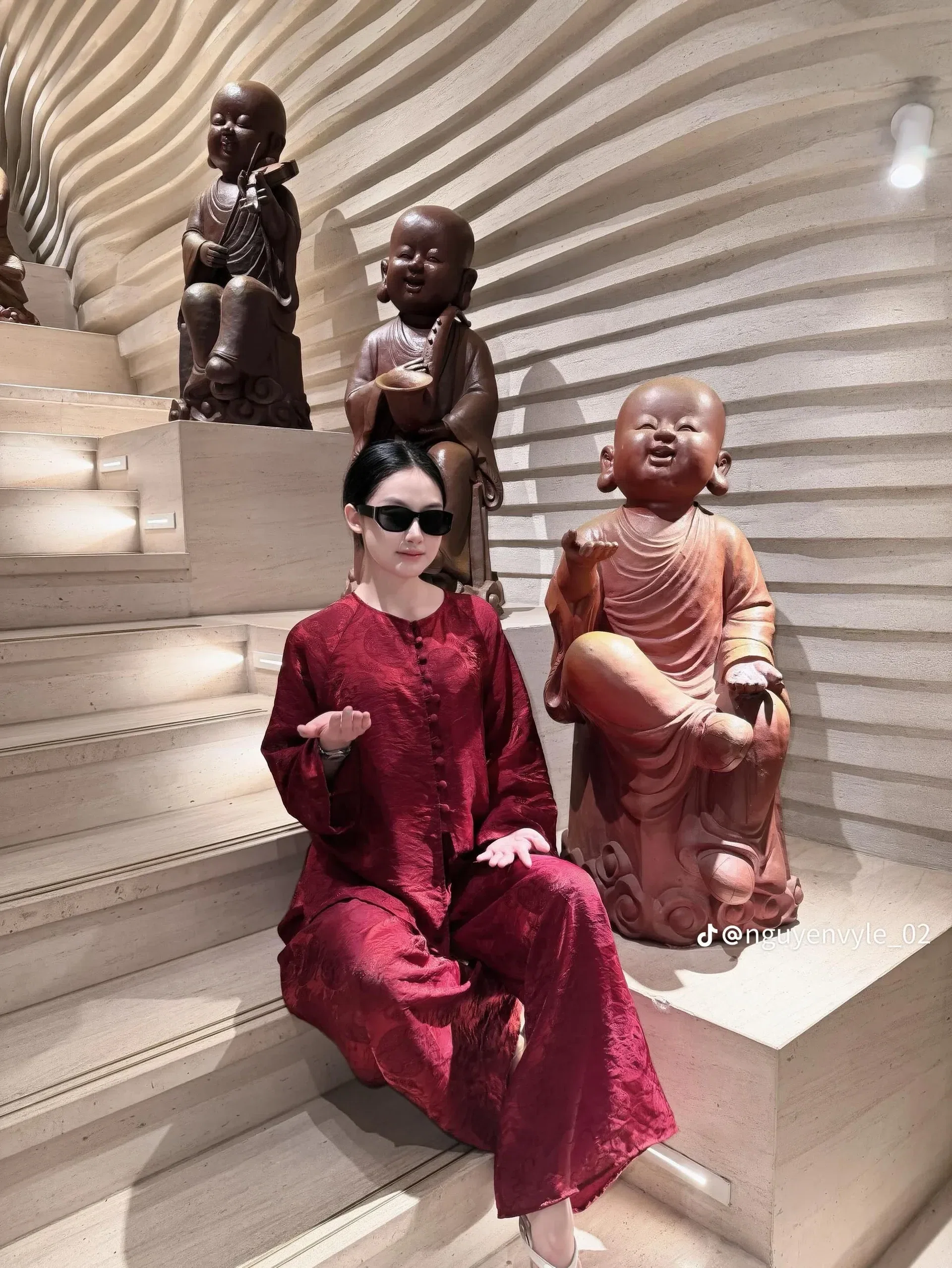 SET PHÁP PHỤC ĐỎ ĐÔ 4