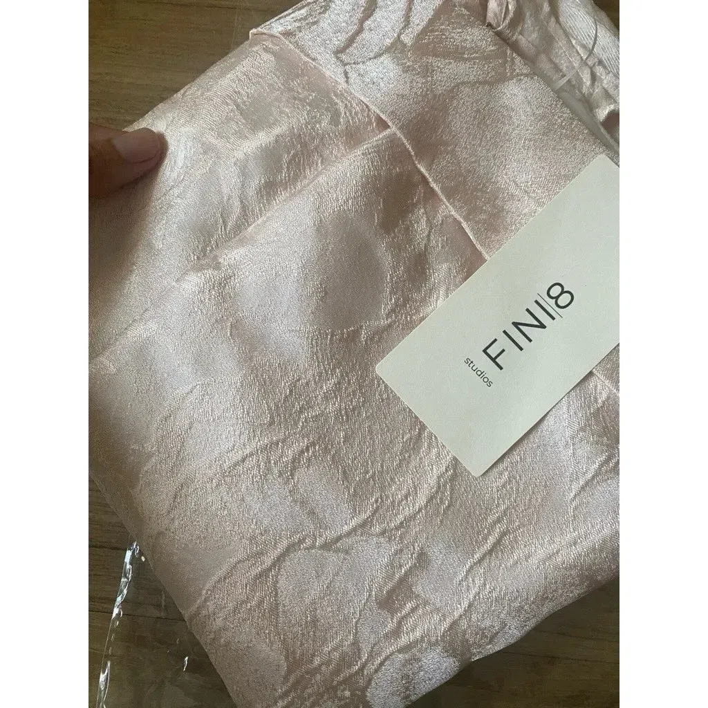 Fini8 hồng 5