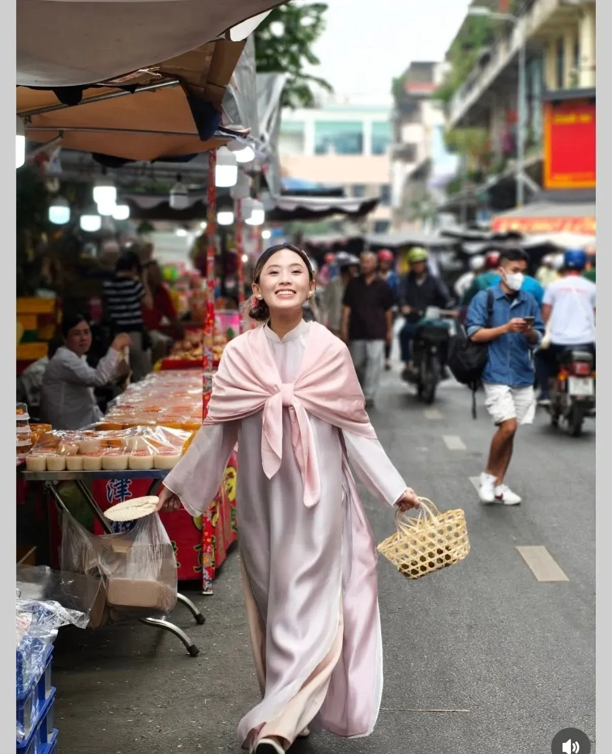 Áo dài Uyển Sa - size M fit M, L 3