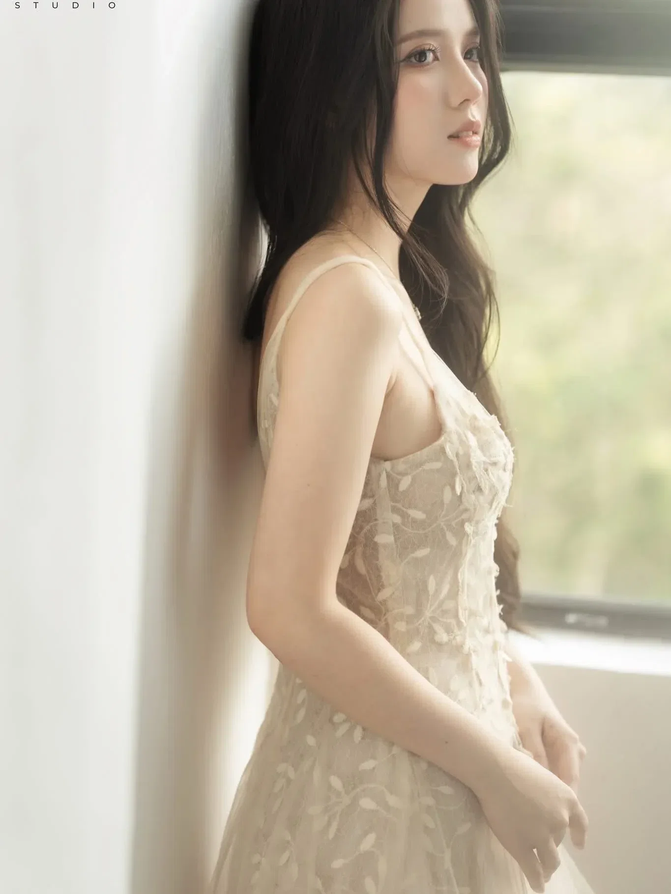 Beige Lace Dress - size M 13