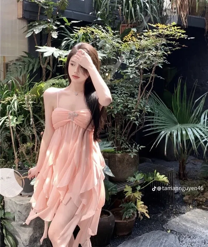 ĐẦM 2s HỒNG ĐI BIỂN TUA RUA 3