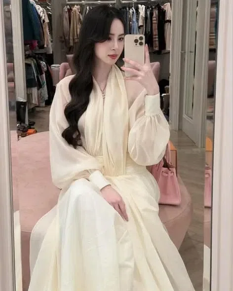 Guyehi Outfit 3