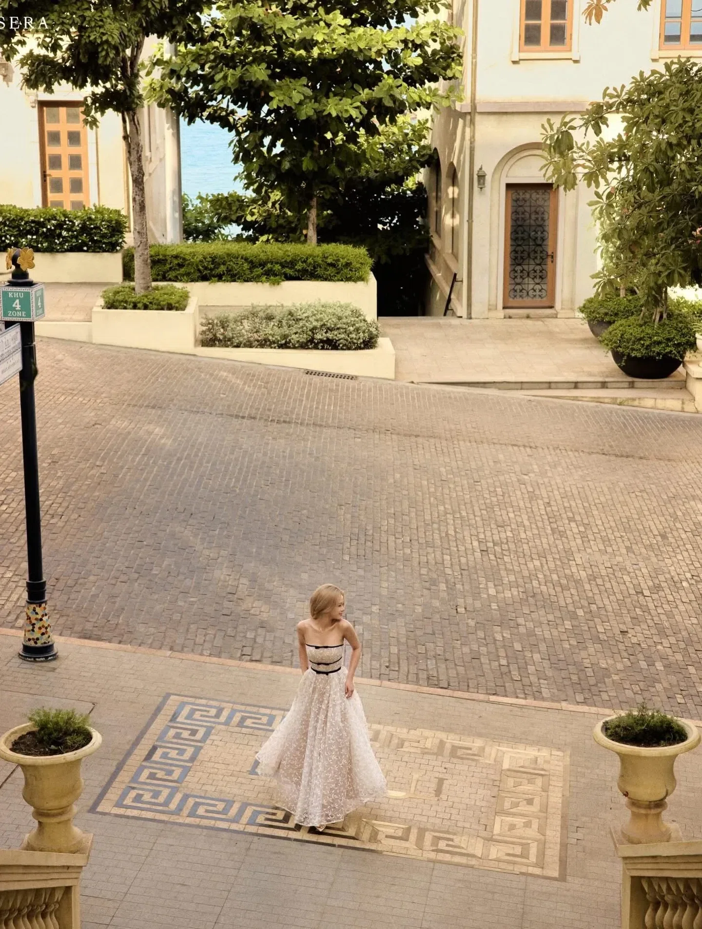 Martini Dress - size L 16