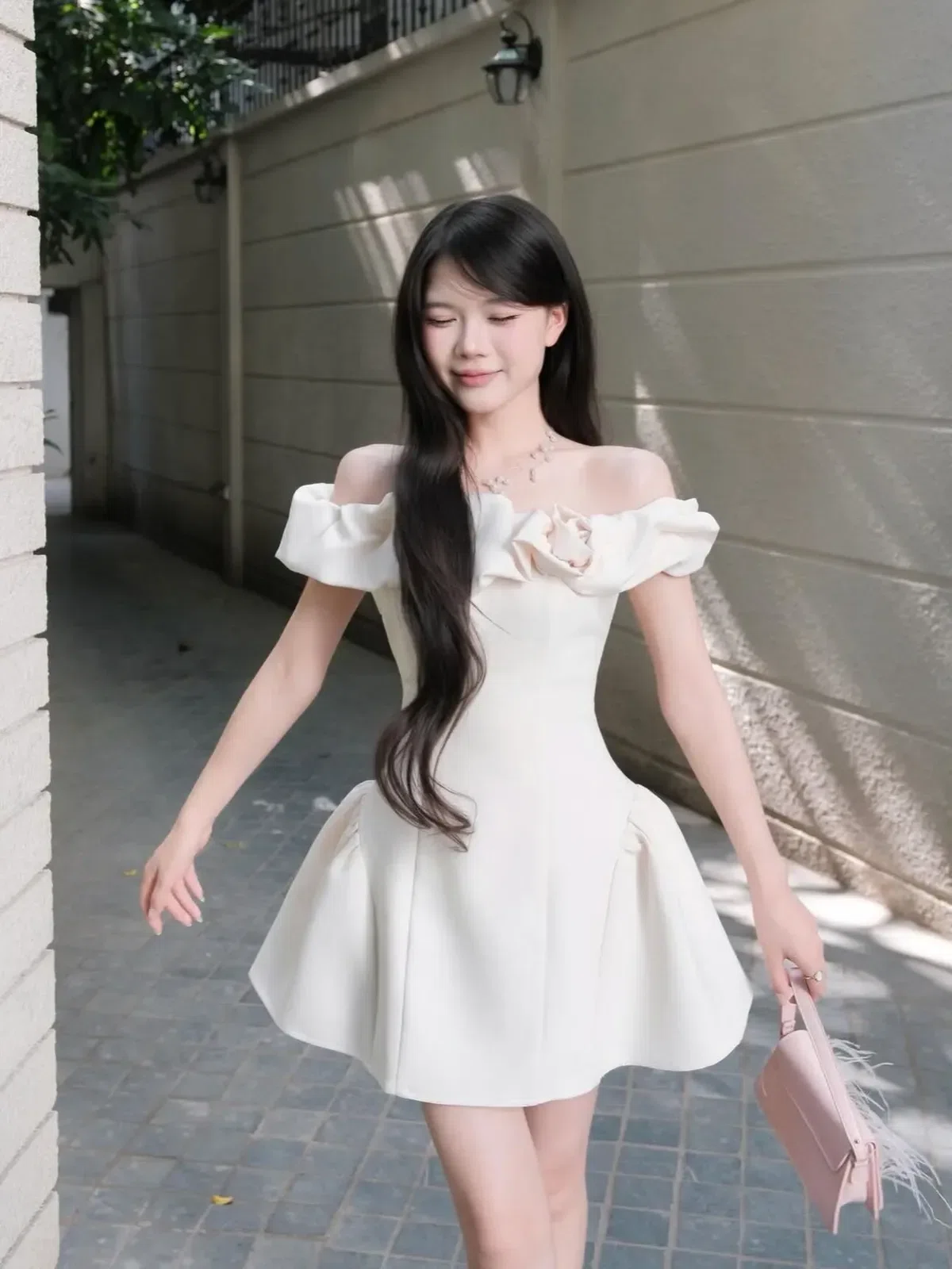 V556 Elize Dress Đầm trễ vai xếp nhún Those Studios 3