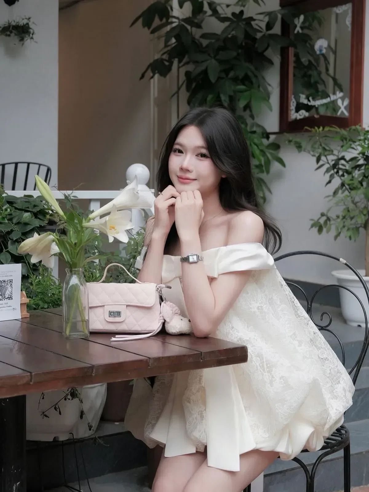 Lynsie.co V534 Cindy Set 2