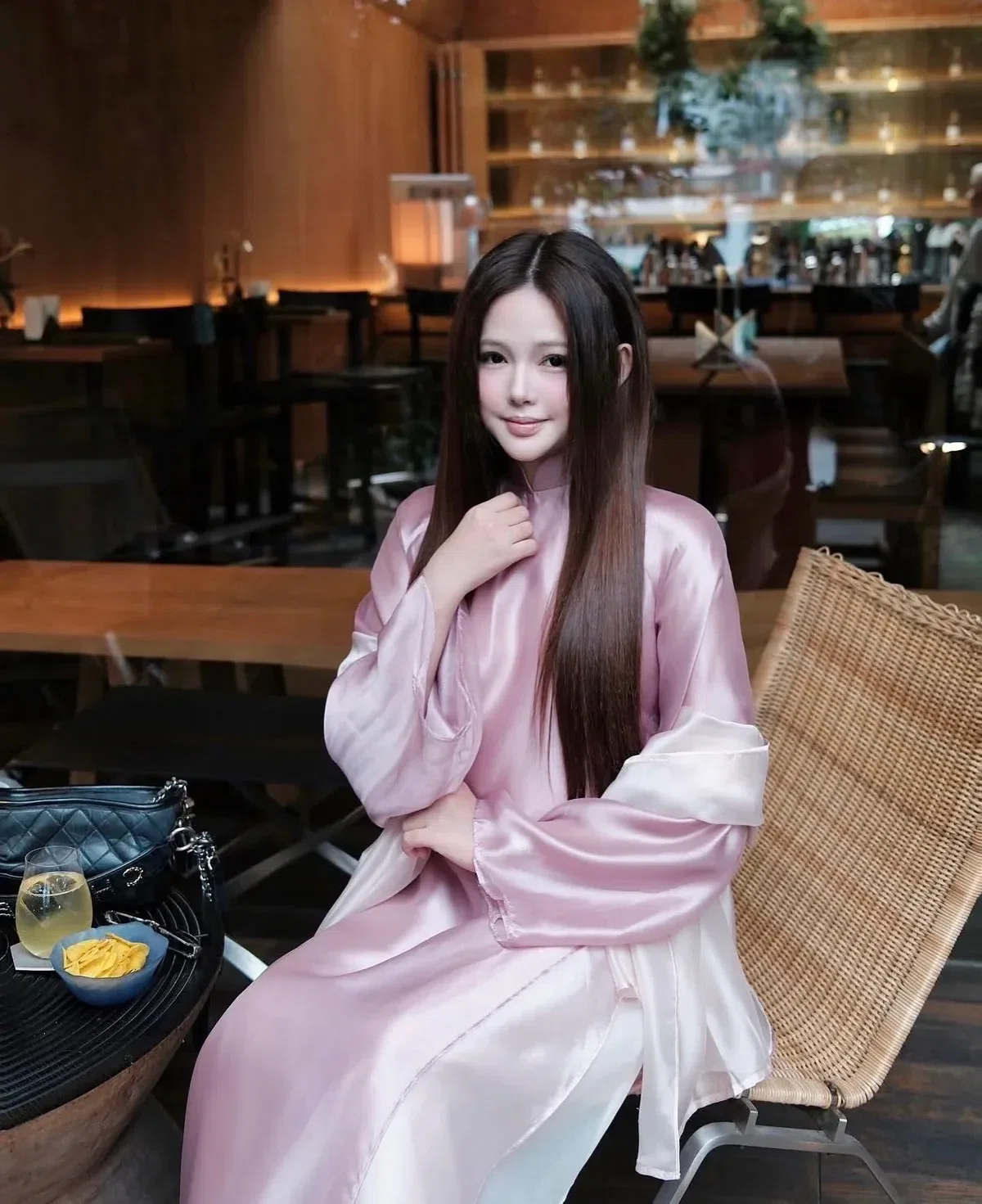 Áo dài Hồng Sa - size L fit M, L 14