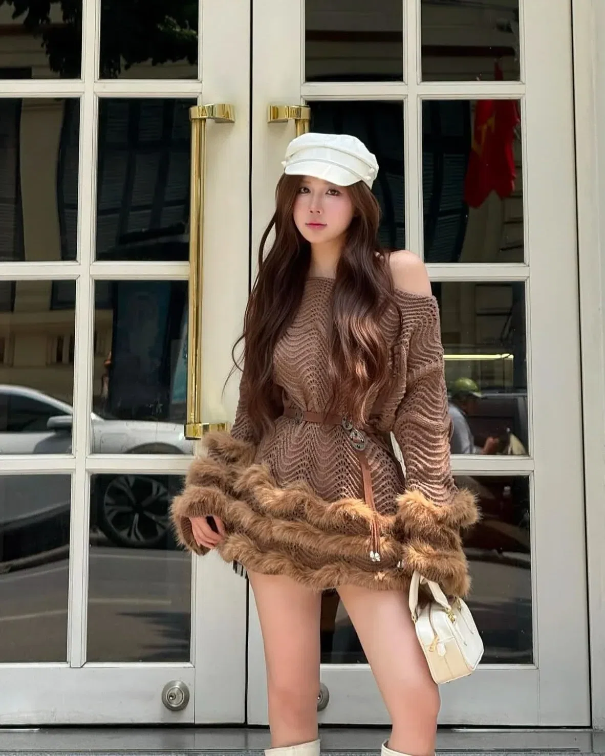 Tôn dáng sáng da xỉu lun 2